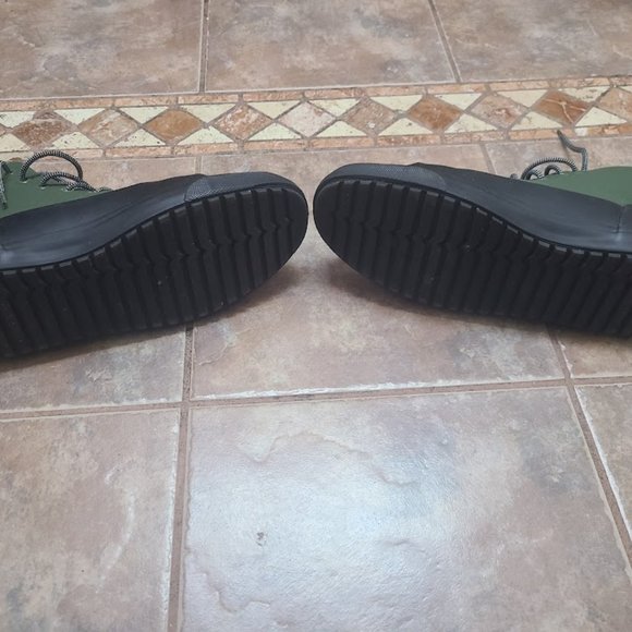 HUNTER GREEN CANVAS & BLACK LEATHER TOE MEN'S RAIN BOOTS/SIZE 12/EXCELLENT COND. - Picture 7 of 11